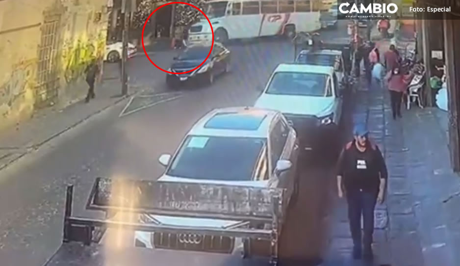 VIDEO: Cafre de la ruta UTP atropella y mata a dos abuelitas en el Centro Histórico