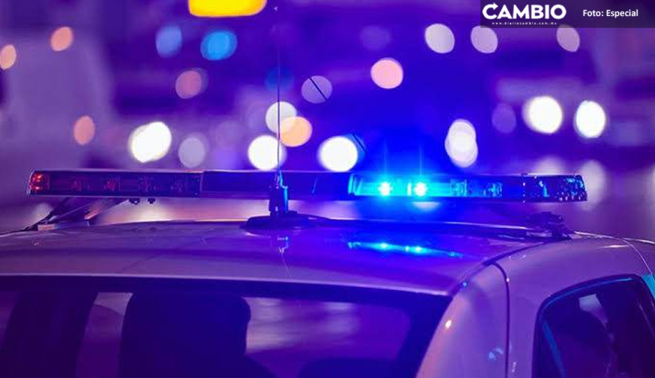 Hallan a indigente muerto en lote baldío de Amozoc