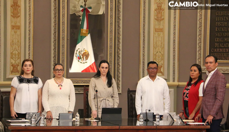 Congreso de Puebla guarda minuto de silencio en memoria de Aurora Sierra (VIDEO)