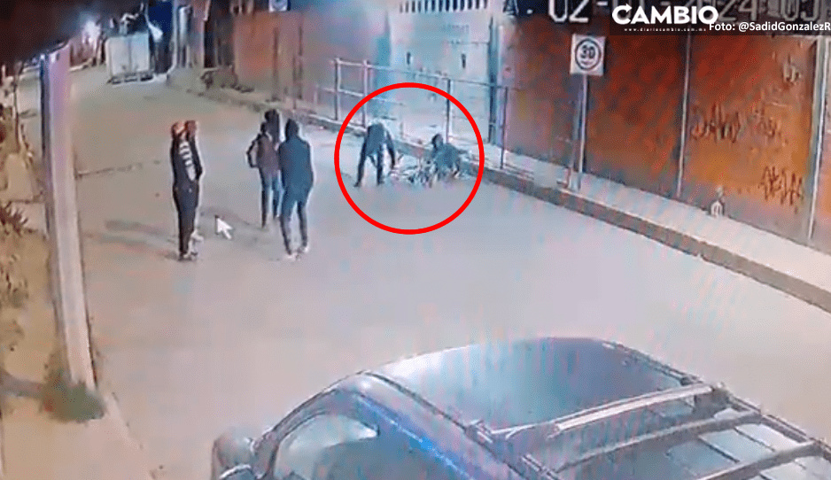 ¡A plena luz del día! Maleantes asaltan y roban bici a señor en Santa Margarita (VIDEO)