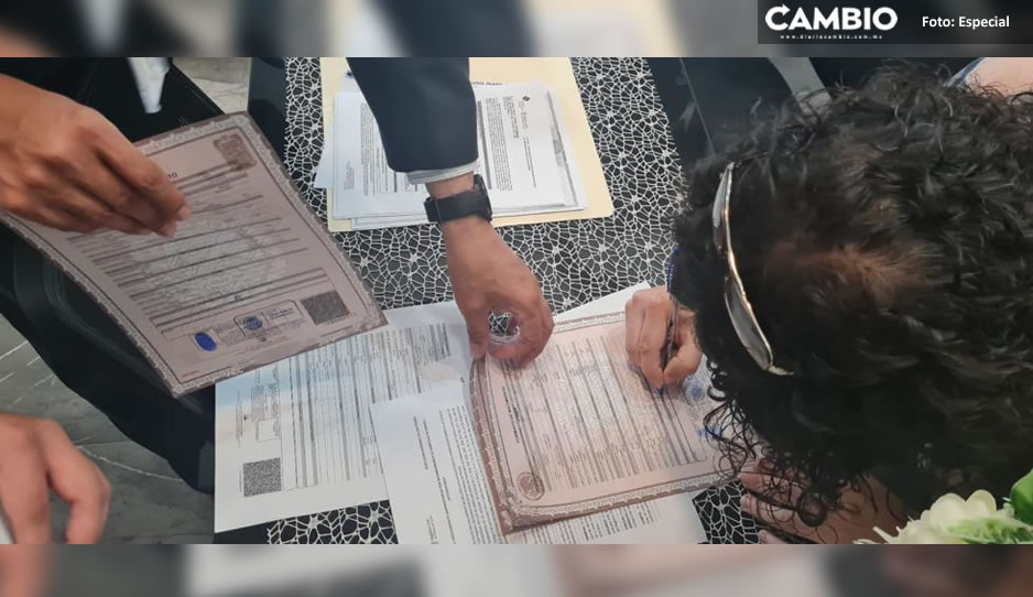 Expiden en Puebla primera acta de nacimiento a persona no binaria
