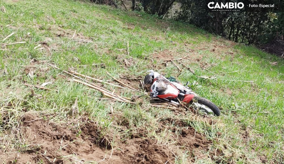 Motociclista cae a barranco y queda gravemente herido en Teziutlán (FOTOS)