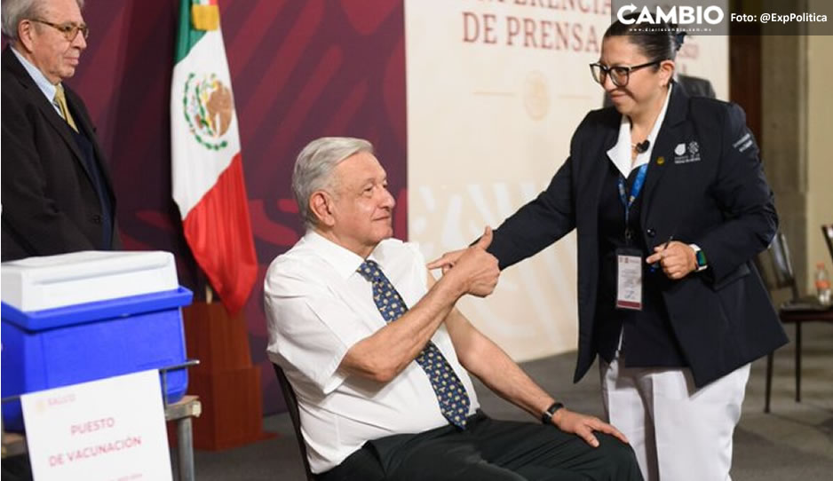 AMLO se aplica dosis de la vacuna Abdala contra COVID en la &quot;mañanera&quot;