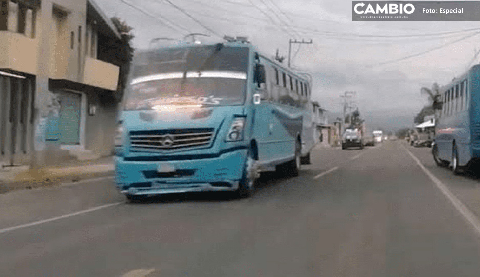 Pasajeros justicieros detienen y golpean a asaltante en El Verde