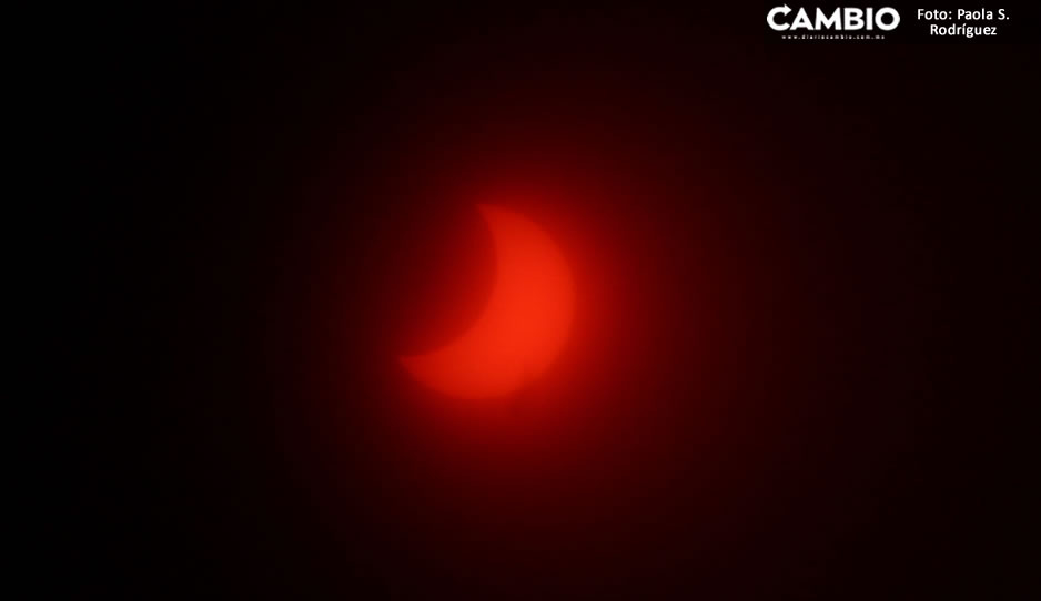 FOTOS: Así se vivió el eclipse solar en Puebla