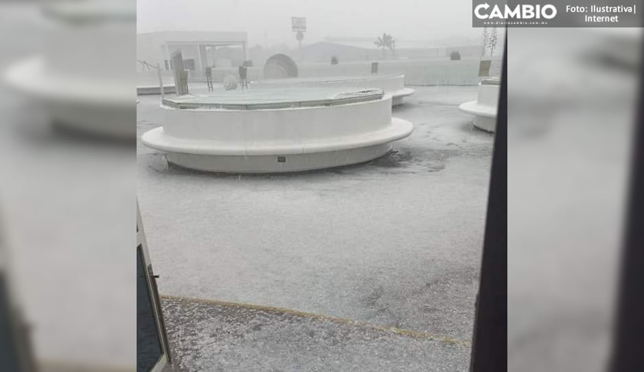 VIDEO: Fuerte granizada pinta de blanco a Tehuacán; provoca inundaciones