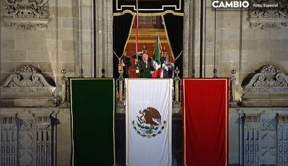 ¡Que viva el amor!, ¡Muera la corrupción!, así fue el grito de AMLO ante miles en el Zócalo