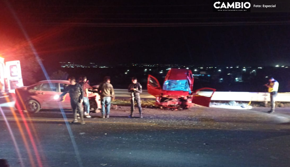 Brutal choque en la federal Tehuacán-Orizaba deja tres muertos