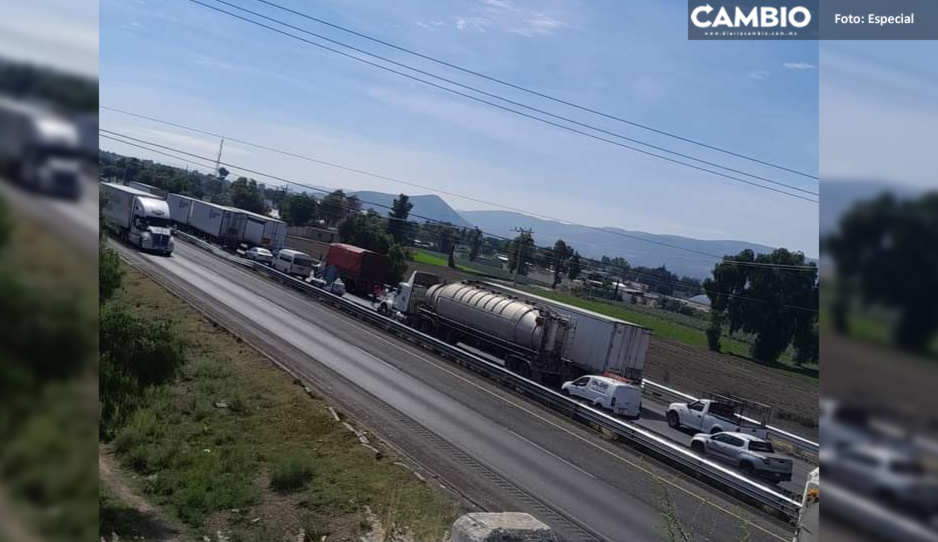 ¡No paran! Roban tractocamiones en falsos retenes policiacos en la Puebla-Orizaba