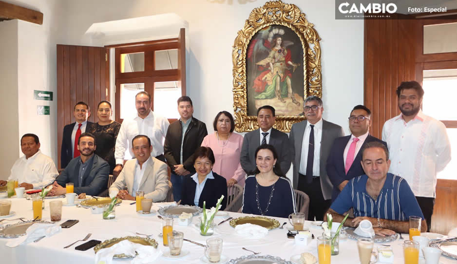 Se reúne Lilia Cedillo con integrantes de la Jugocopo para dialogar sobre la aprobada Ley de la BUAP