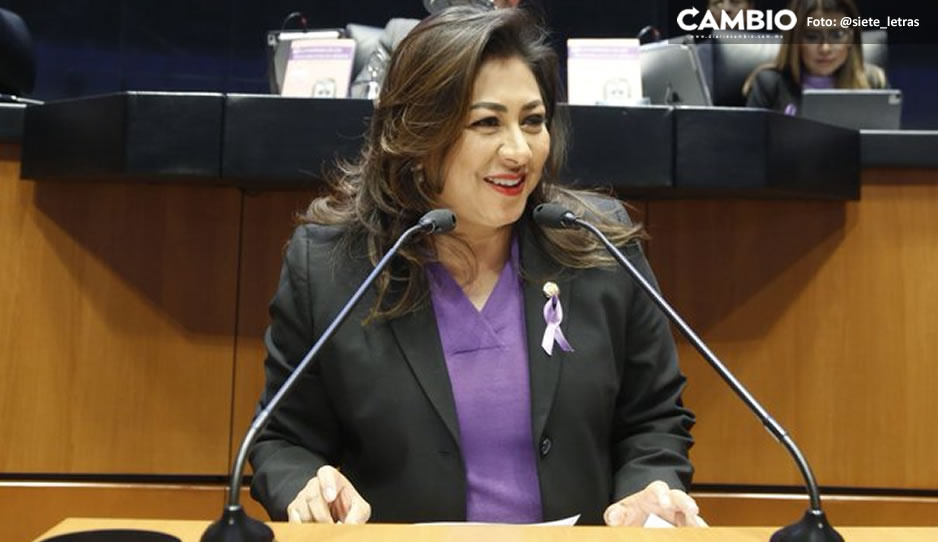 Nadia Navarro sufre cristalazo a su camioneta mientras comía unos taquitos en Polanco