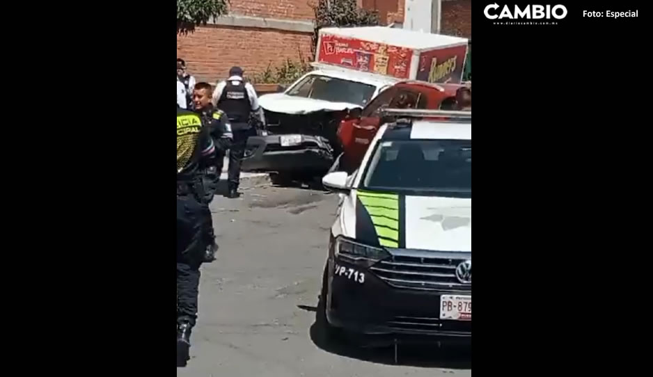 Roba camioneta y choca durante persecución policiaca en la Vicente Guerrero (VIDEO)