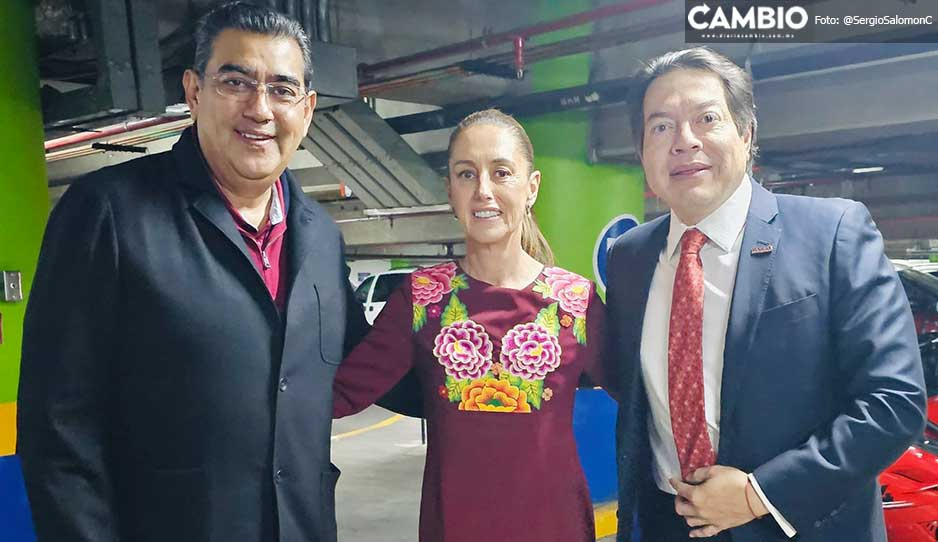 Sergio Salomón acude a Consejo Nacional de Morena a respaldar candidatura de Sheinbaum