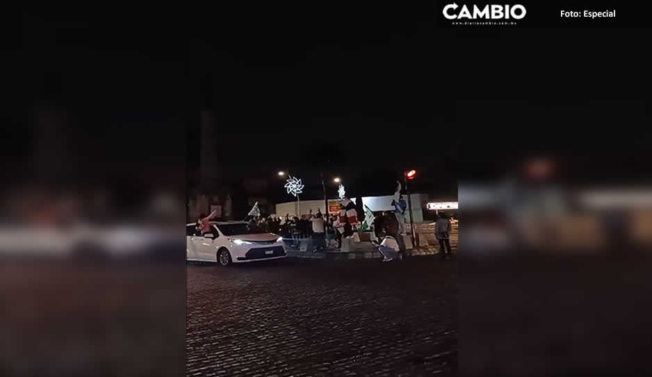 ¡La fiesta siguió! Así festejaron aficionados de Pericos de Puebla su triunfo en la Juárez