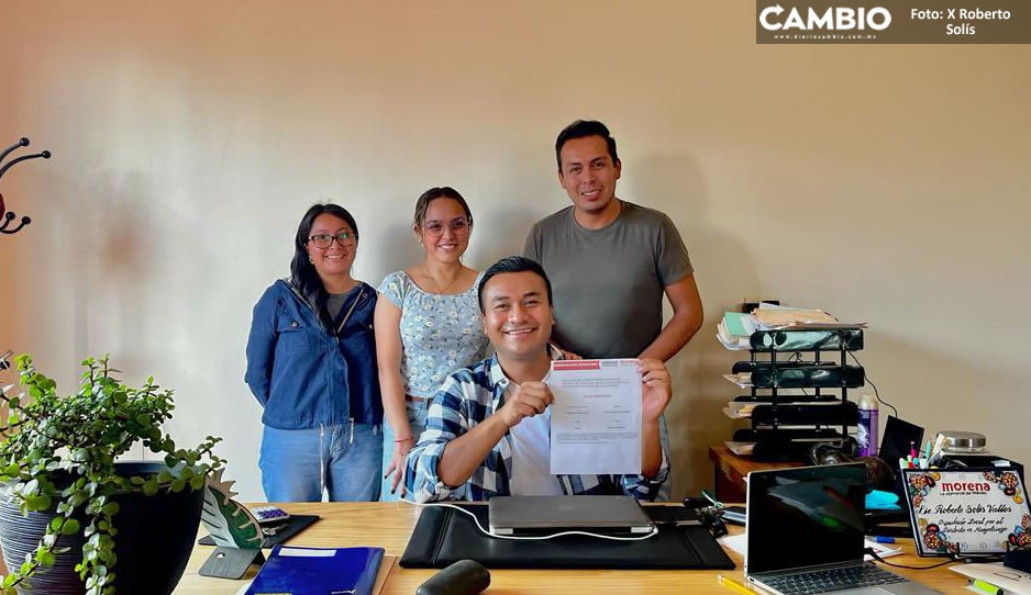 Roberto Solis se registra como aspirante de Morena para la alcaldía de Huejotzingo   