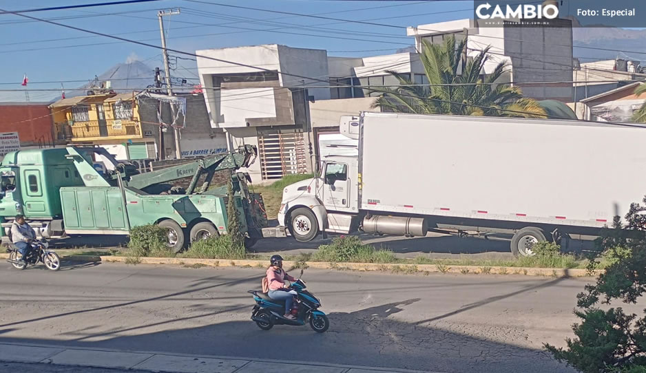 ¡No da tregua la inseguridad! Se roban dos camiones de carga en Texmelucan