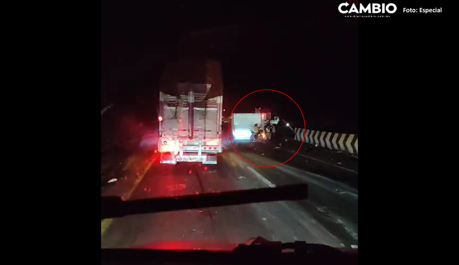 Volcadura de tráiler deja a conductor lesionado en la Puebla-Orizaba (VIDEO)