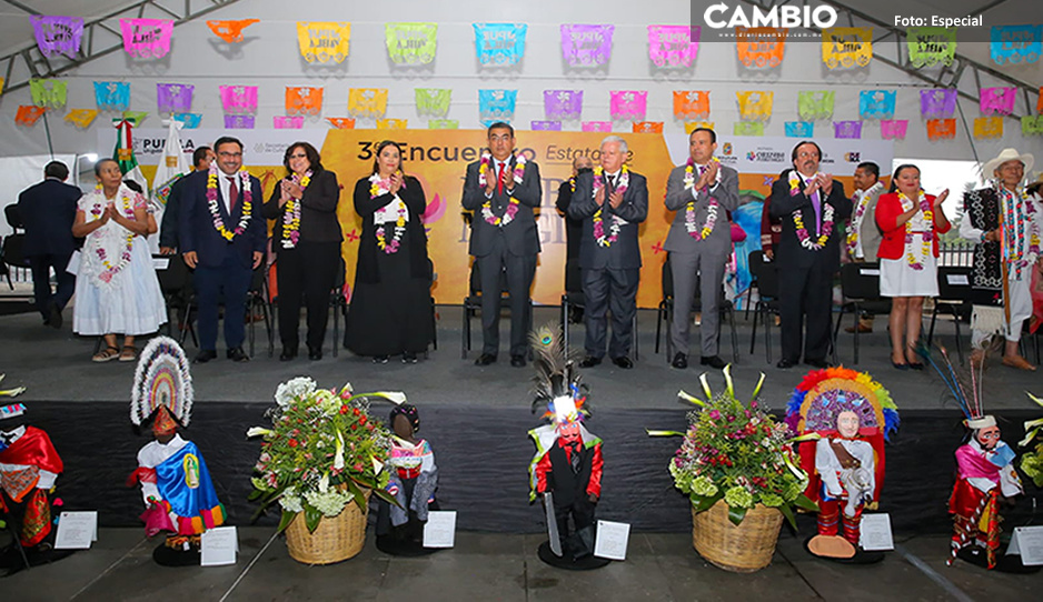 Sergio Salomón entrega nombramientos de "Embajadores Turísticos" en Huauchinango (FOTOS)