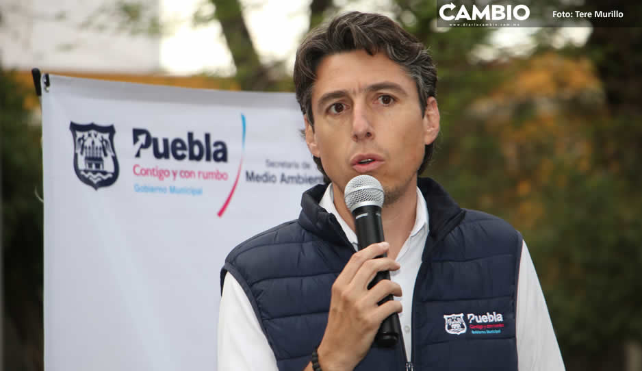 Matías Rivero dijo que no habría repartidera de apoyos y ayer entregó despensas y pintura