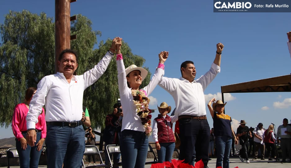 Armenta y Nacho Mier sellan la unidad de Morena en Puebla ante Sheinbaum (VIDEO)