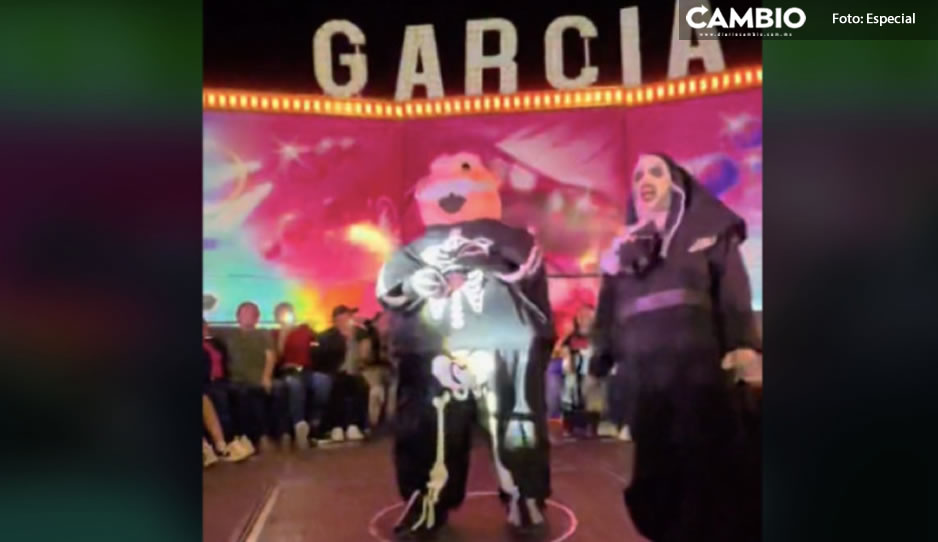 ¡Esto se va a descontrolar! Dr. Simi y Monja se juntan para bailar en juego mecánico (VIDEO)