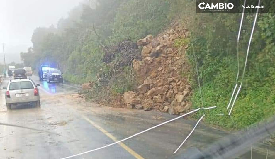 Se registra derrumbe en carretera Zacapoaxtla-Cuetzalan tras constantes lluvias
