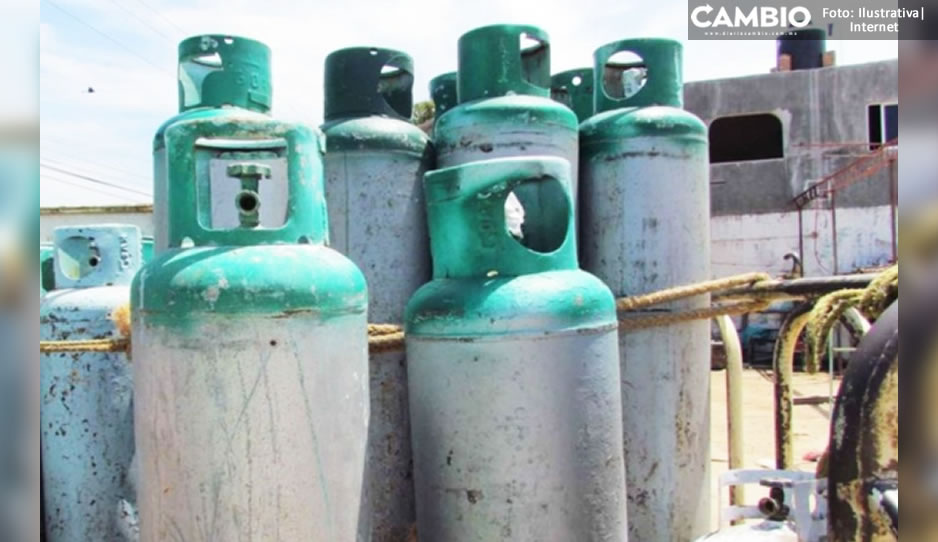 Por vender gas LP a bajo precio, balean a gasero en Azumiatla