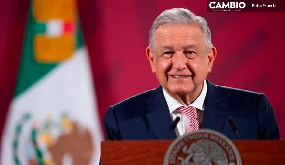 AMLO promete que investigación de Ayotzinapa continuará pese a salida del GIEI