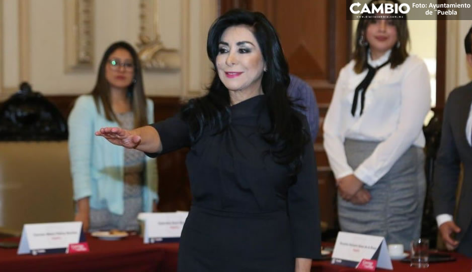 Lucero Saldaña toma protesta como secretaria General del Ayuntamiento de Puebla (VIDEO)