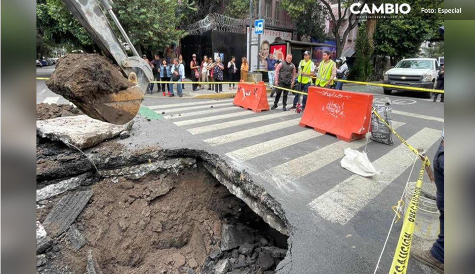 Enorme socavón en la colonia Roma sorprende a vecinos en CDMX (FOTOS)