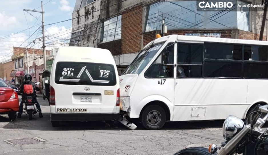 Reportan aparatoso choque en el cruce la 68 Poniente y 9 Norte
