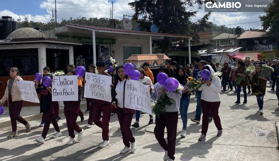 Dan último adiós a Paola Caselin, víctima de feminicidio a manos de su esposo en Amixtlán