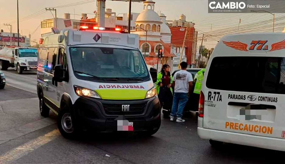 Choque entre ruta 77-A y auto compacto deja pasajera herida sobre Valsequillo (VIDEO)