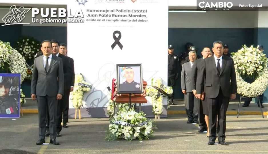 Sergio Salomón encabeza la ceremonia para el policía Juan Pablo Ramos abatido en Xoxtla (VIDEO)