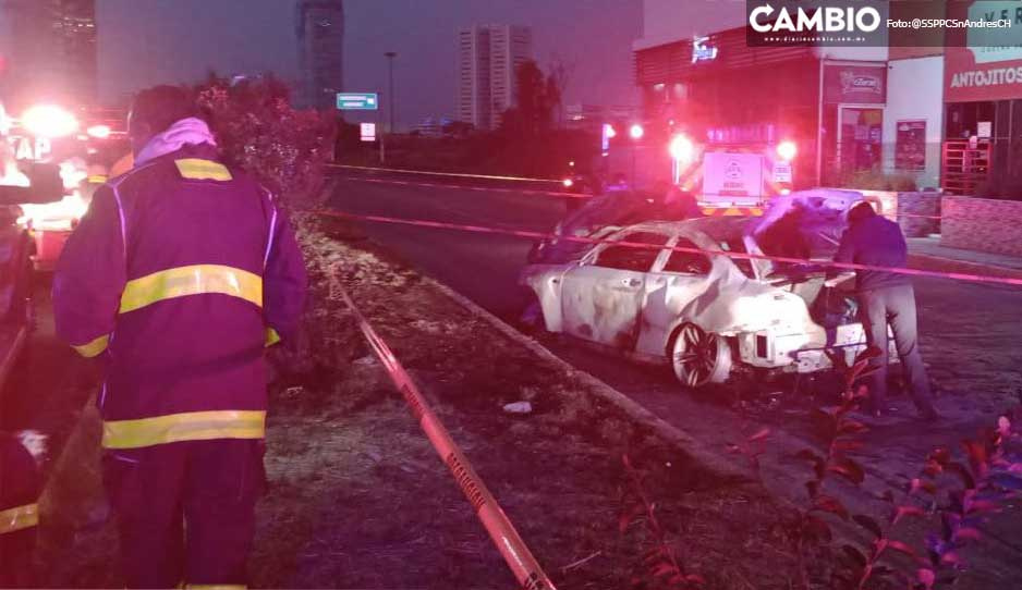 VIDEO: Terrible choque deja tres calcinados enfrente de La Vista