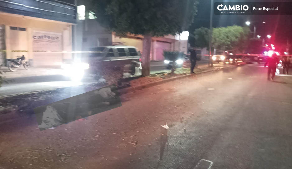 ¡Lamentable! Motociclista muere a unos pasos de una clínica en Huixcolotla