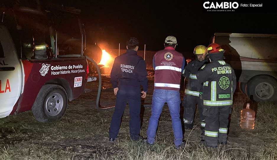 Voraz incendio en corralón deja saldo de 287 vehículos calcinados en Amozoc