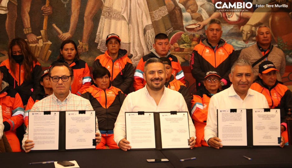 Firma Sindicato Ignacio Zaragoza y Ayuntamiento de Puebla nuevo contrato colectivo (VIDEO)
