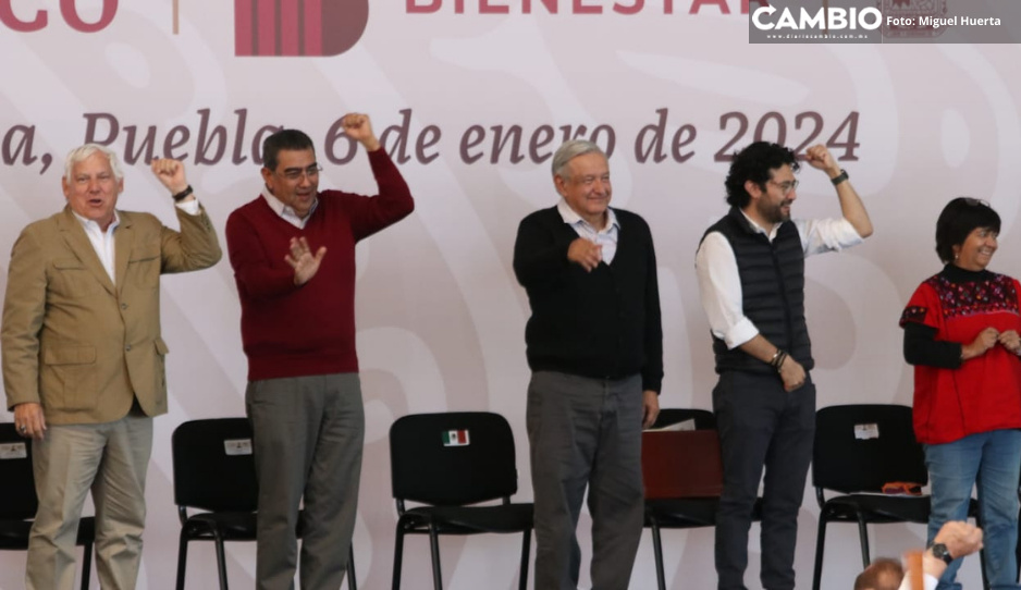 &quot;Usted es poblano&quot; Sergio Salomón recibe a AMLO en Tepeaca (VIDEO)