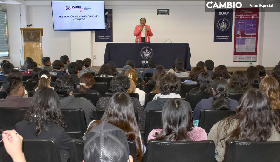 Realizan jornada de prevención de violencia de género en la Facultad de Derecho
