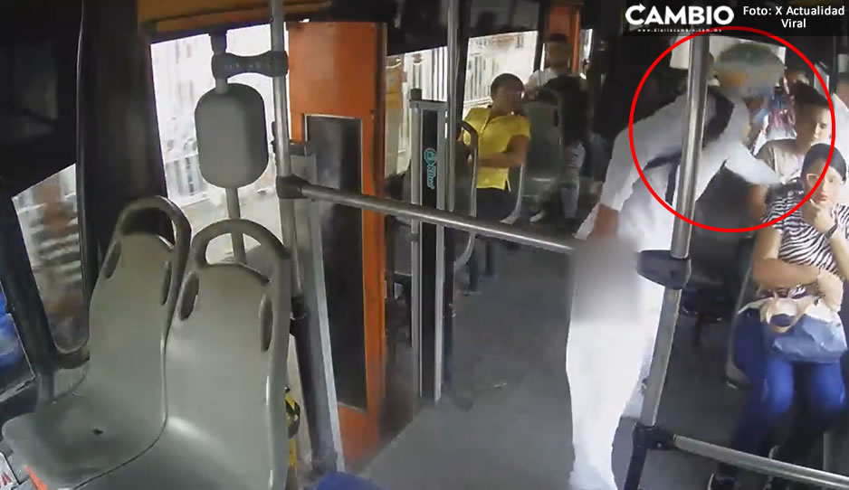 VIDEO: ¡Qué poca! Disfrazados de enfermeros asaltan a punta de pistola a pasajeros
