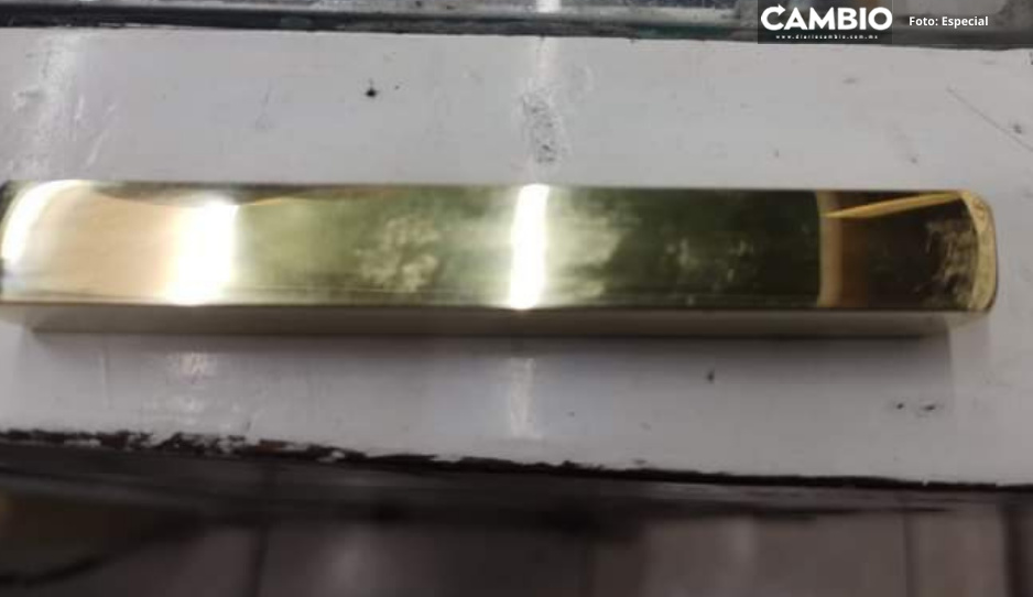 Estafan a mujer con 28 mil pesos a cambio de una barra falsa de oro en Tehuacán