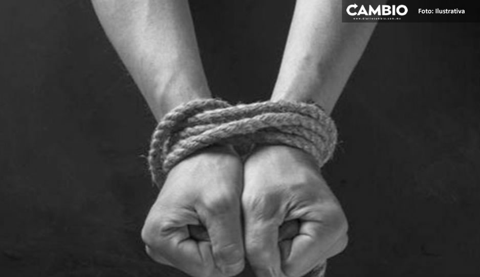 Hartos del crimen; vecinos de la 20 de Noviembre capturan a ladrón de casas