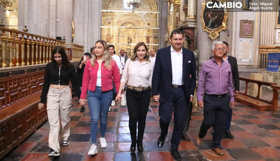 Armenta acude a la Catedral para reunirse con el arzobispo Víctor Sánchez (VIDEO)