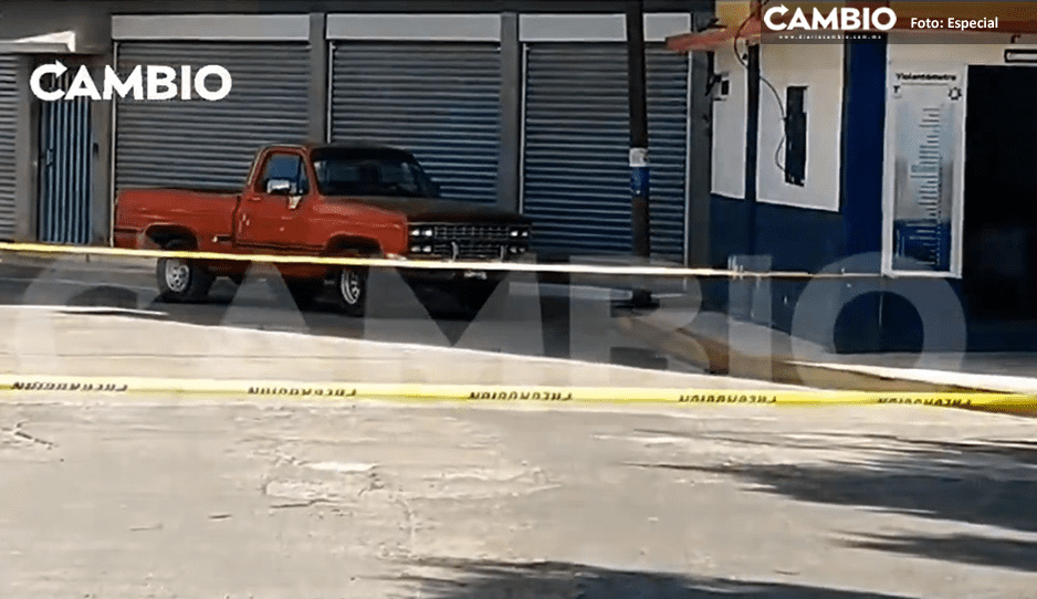 Empistolados balean comandancia de policía en Teotlalcingo (VIDEO)