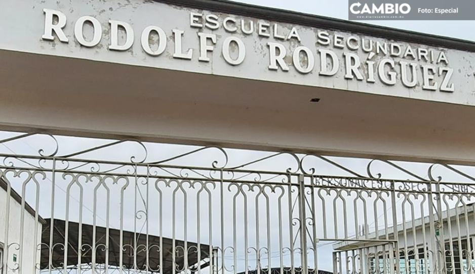 Obligan a alumnos de secundaria Rodolfo Rodríguez a asistir a inauguración de Iglesia de la Virgen del Rosario