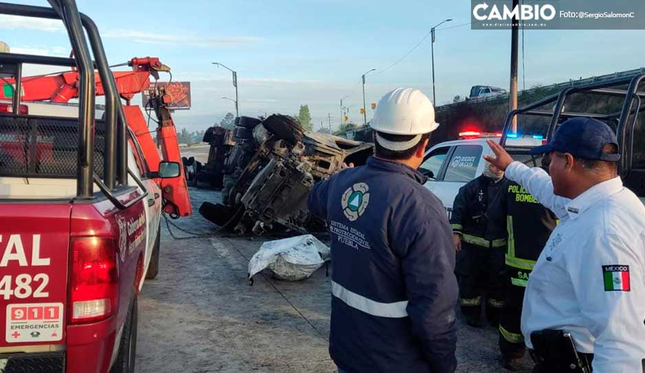 Conductor muere calcinado tras explosión de pipa en Periférico Ecológico (VIDEO)