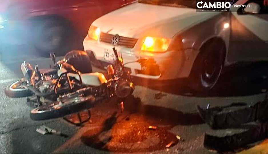 Motoclista resulta herido tras fuerte choque en Atlixco