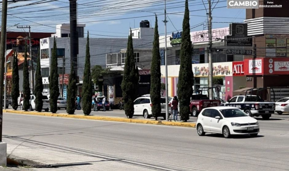 Se registra intensa movilización policiaca en Calzada Zavaleta