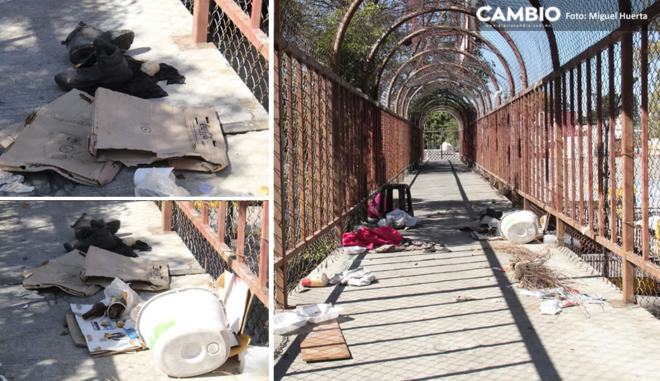 ¡Parece basurero! Denuncian que puente peatonal del CENHCH está lleno de deshechos (VIDEO)